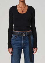 Load image into Gallery viewer, Mara U-Neck