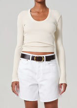 Load image into Gallery viewer, Mara U-Neck