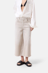 Lyna Pant