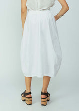 Load image into Gallery viewer, Sear Sucker Skirt
